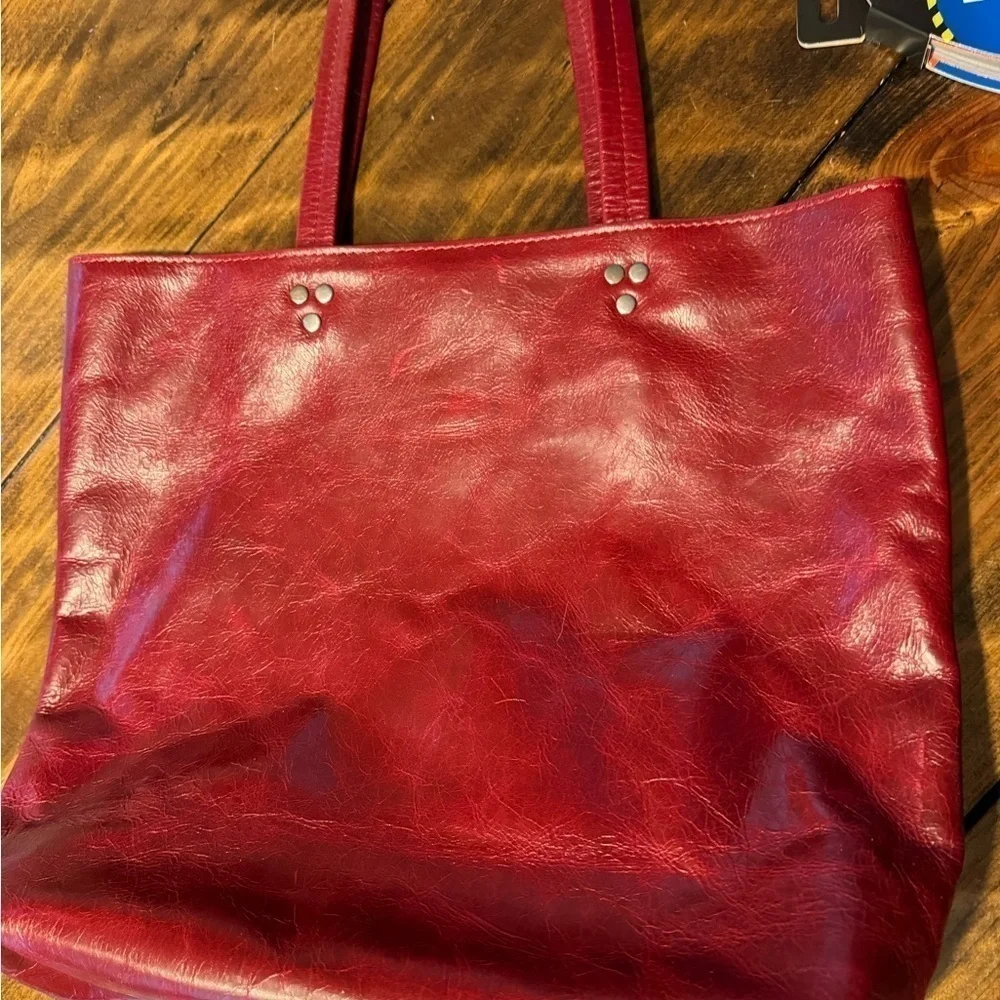 FOXY FIX Urban Chic Shiny Red Leather Tote Bag